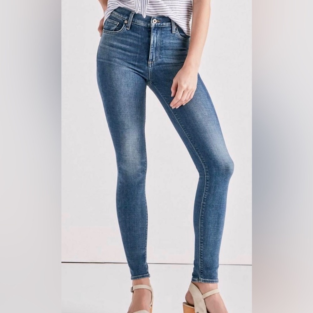 Lucky Brand high rise Bridgette jeans